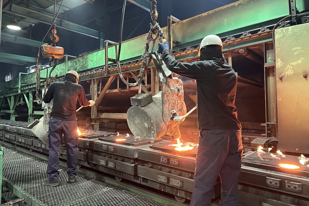 自動車部品製造事業