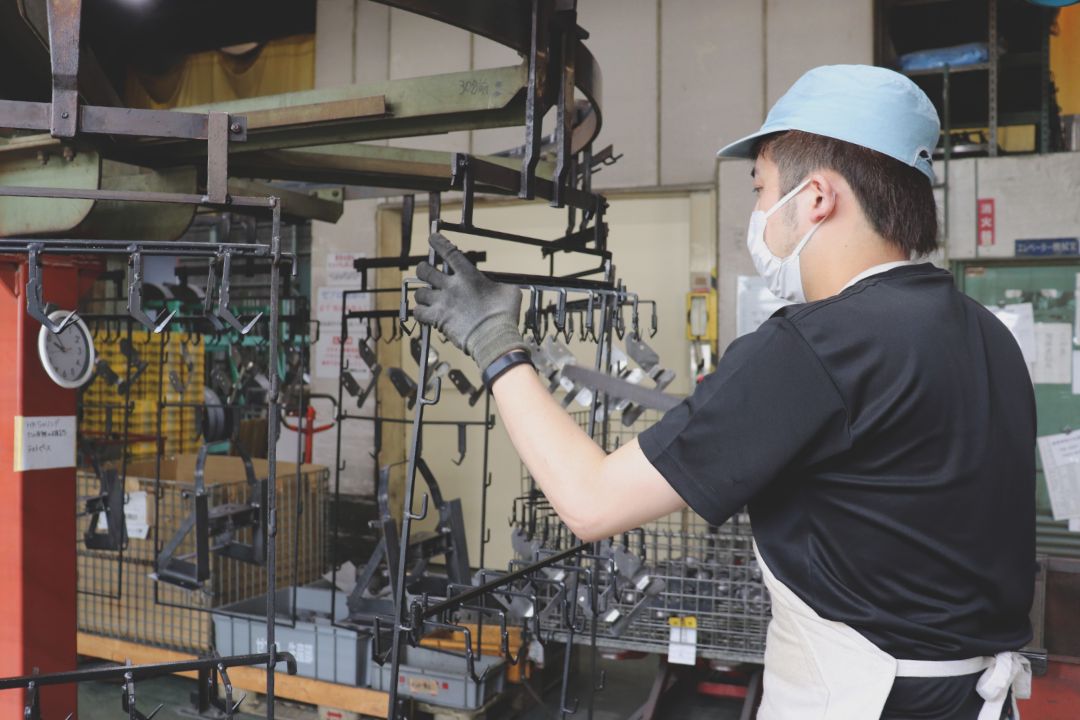 トラック部品製造事業